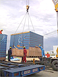 Land transportation of large cargo